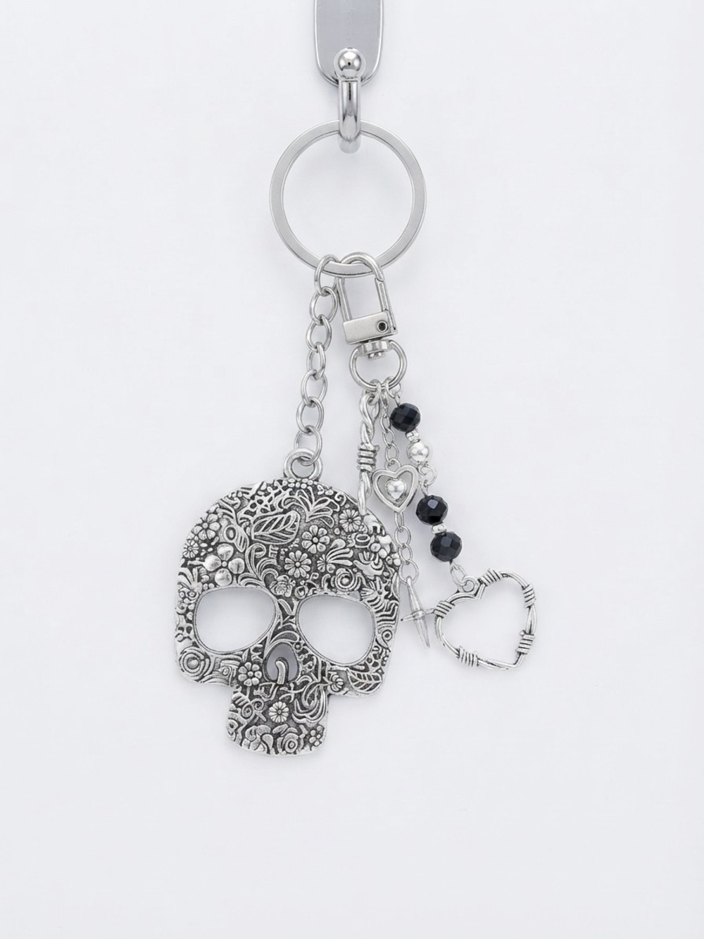 NEW Handmade Silver Floral Skull Keychain w/ Heart & Barbed Wire (0339)